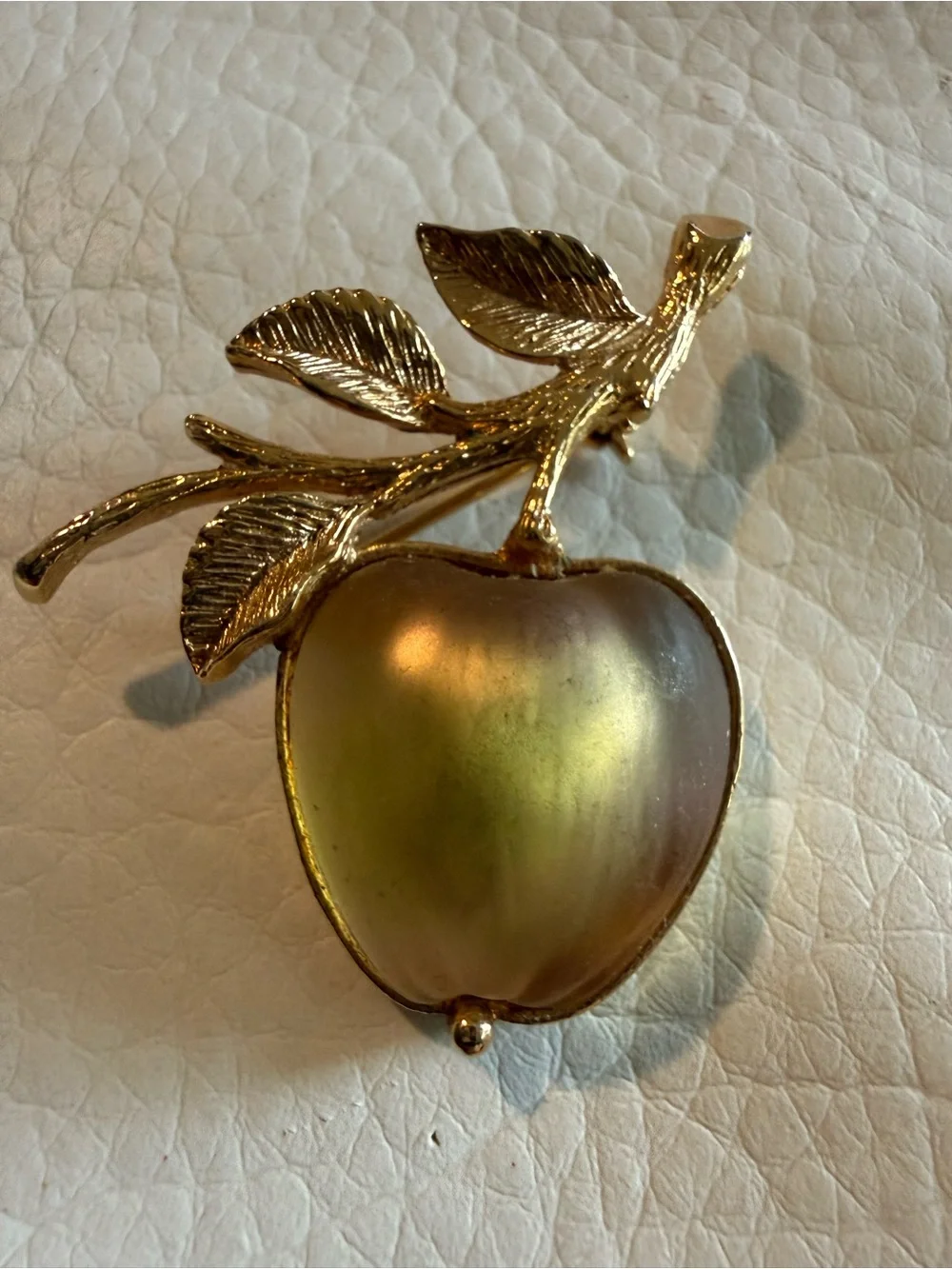 Vintage Sarah Coventry “Forbidden Fruit” Brooch Pin Frosted Lucite 1970s